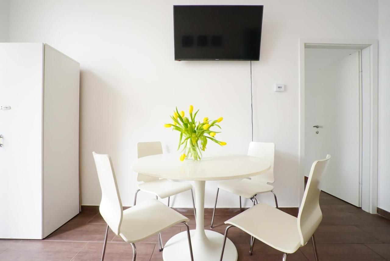 Wonderful Big Apartment Near Yppen Market Vienne Extérieur photo