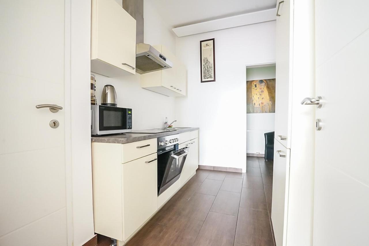Wonderful Big Apartment Near Yppen Market Vienne Extérieur photo