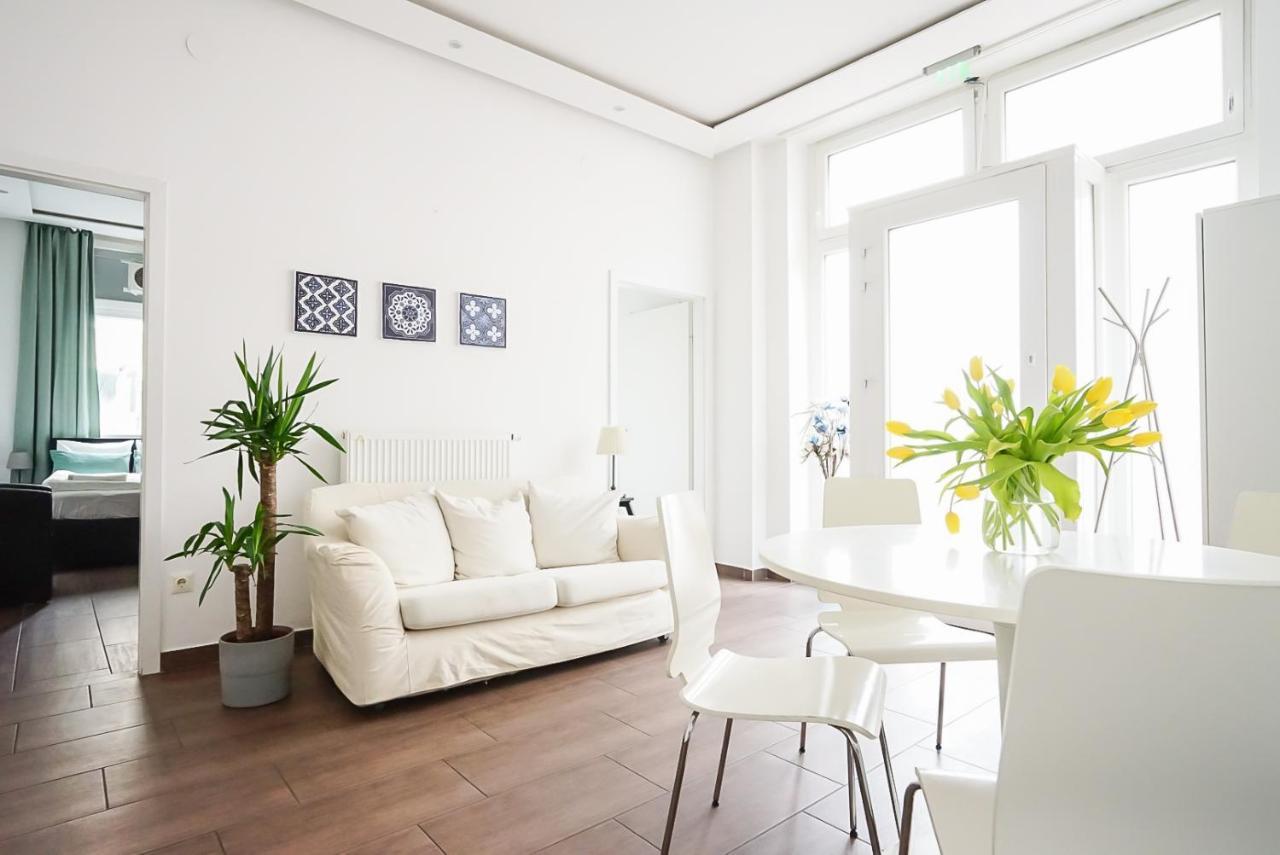 Wonderful Big Apartment Near Yppen Market Vienne Extérieur photo